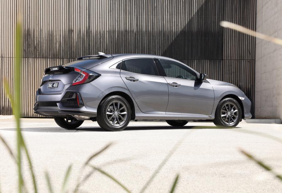  Honda Civic VTi-S Hatchback (FK) 2020 года  (AU) (фото 16 из 33)